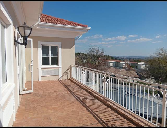 2,415M² BUILDING TO LET IN BRYANSTON